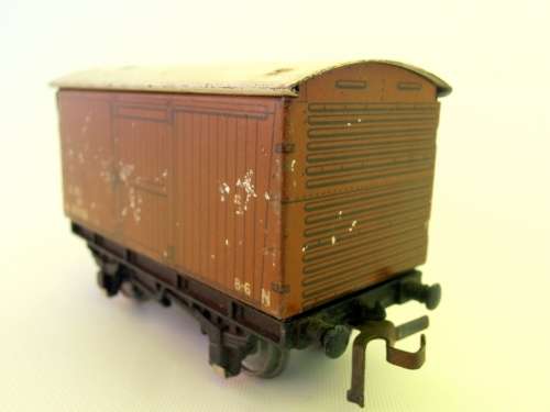 Vintage metal Hornby Meccano wagon, OO scale, runs on HO tracks, shipping will only be charged once!