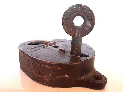 Vintage SAR/SAS Chubb lock with key, working, shipping will only be charged once!