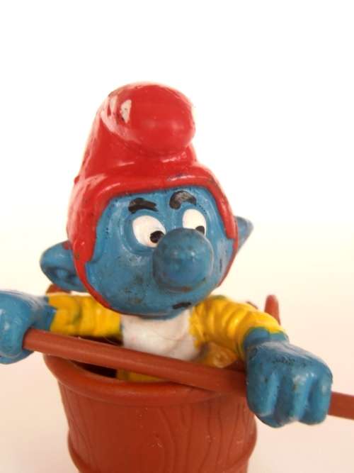 Vintage Smurfs figure, Smurf paddling in bucket, Shipping will only be charged once!