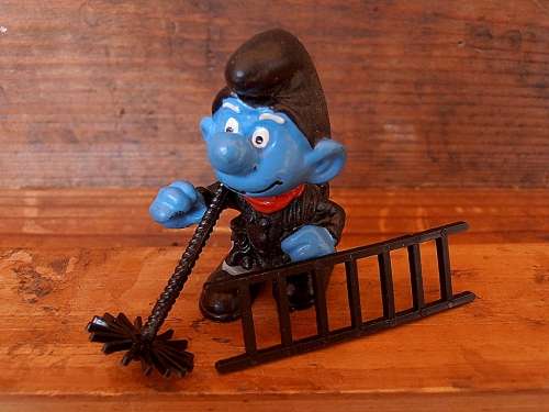 20202 Chimney Sweep Smurf, Vintage Smurfs figure, Shipping will only be charged once!