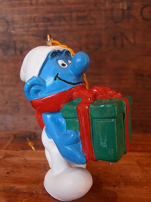 51902 Smurf with Present Christmas Smurf, Vintage Smurfs figure, Shipping will only be charged once!