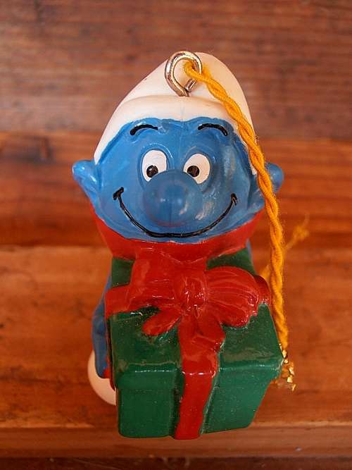 51902 Smurf with Present Christmas Smurf, Vintage Smurfs figure, Shipping will only be charged once!
