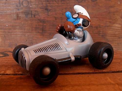 40256 Silver Racing Car Smurf, Excellent, Vintage Smurfs figure, Shipping will only be charged once!