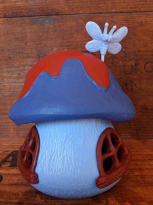 Blue/red Smurf Cottage, EXCELLENT COND. , Vintage Smurfs figure, Shipping will only be charged once!