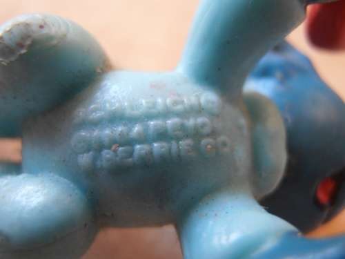 20203 Blue Baby Smurf, vintage Smurfs figure. Shipping will only be charged once!