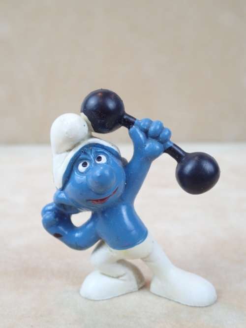 20020 Hefty Smurf, vintage Smurfs figure. Shipping will only be charged once!