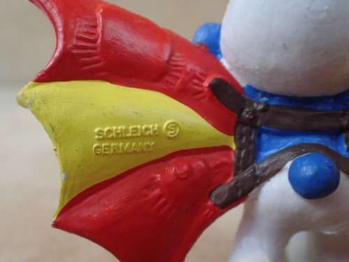 20036 Hangglider Smurf, vintage Smurfs figure. Shipping will only be charged once!