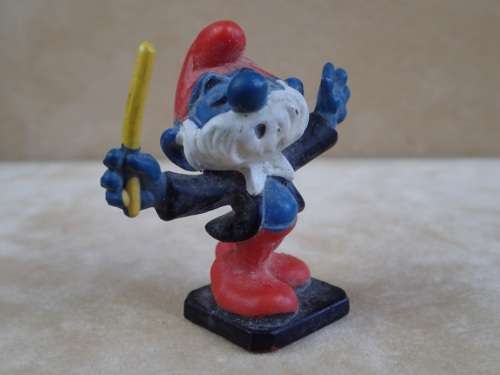20092 Conductor Smurf, vintage Smurfs figure. Shipping will only be charged once!