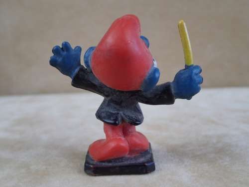 20092 Conductor Smurf, vintage Smurfs figure. Shipping will only be charged once!