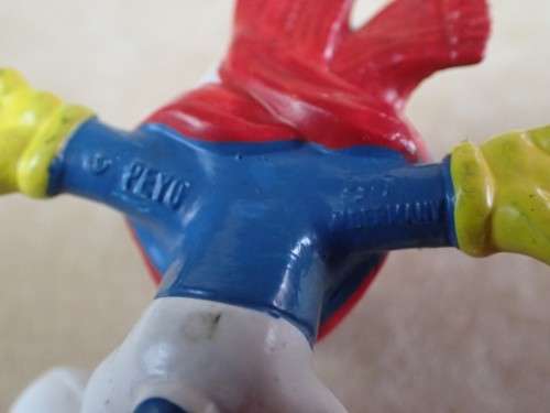 20121 Ice Skater Smurf, vintage Smurfs figure. Shipping will only be charged once!