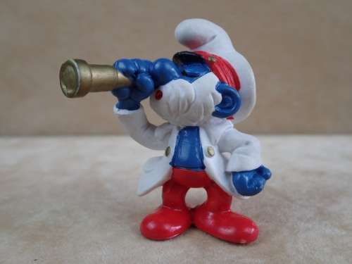 20141 Captain Smurf, vintage Smurfs figure. Shipping will only be charged once!