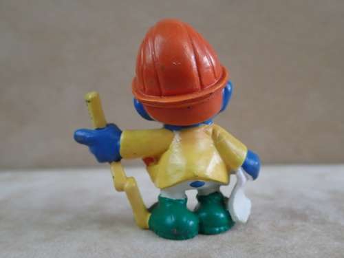 20229 Master Builder Smurf, vintage Smurfs figure. Shipping will only be charged once!