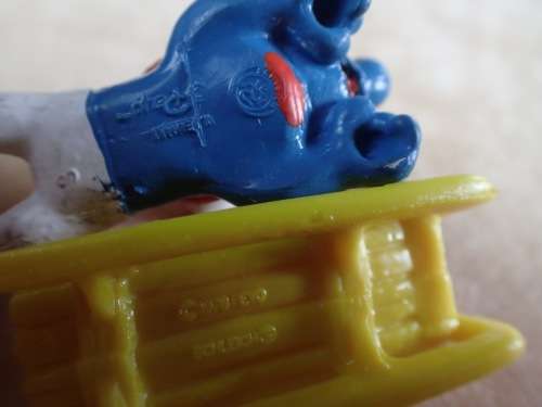 40201 Sled Smurf, vintage Super Smurfs figure. Shipping will only be charged once!