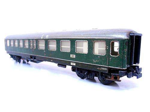 Trix passenger coach HO scale