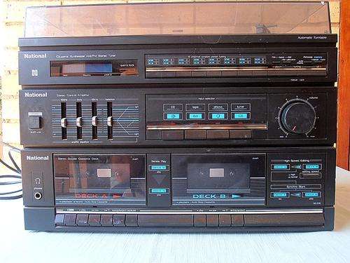 Vintage 1980's NATIONAL SG-D16 HI-FI SYSTEM with TURNTABLE