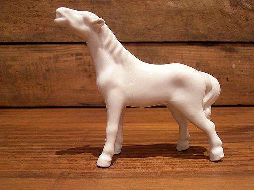 SWATOW CHINA PORCELAIN HORSE