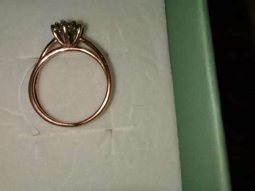 9ct Rose Gold Shank Cluster ring