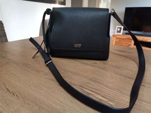 Guess Black Slingbag