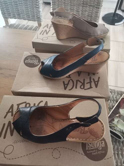 3 Pairs of ladies genuine leather Tsonga wedges size 3