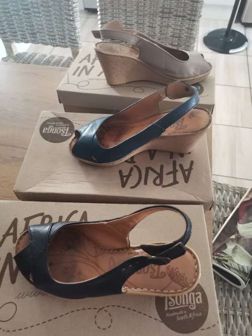 3 Pairs of ladies genuine leather Tsonga wedges size 3