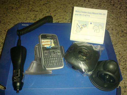 Nokia E72 Easy mount holder, car charger and Nokia E72 Box