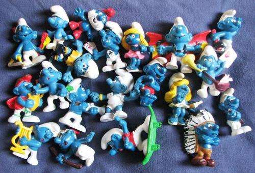 BUNDLE of 20 SMURFS: PEYO / SCLEICH