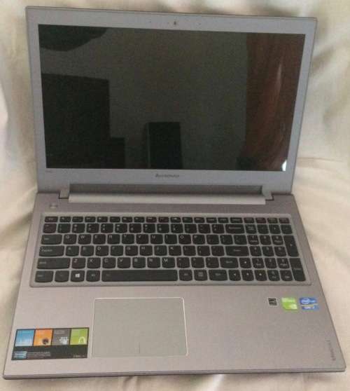 Lenovo Ideapad Z500 Dark Chocolate I7 3612QM 2.1GHZ CPU 8GB Ram 740M Geforce Graphics 256GB SSD