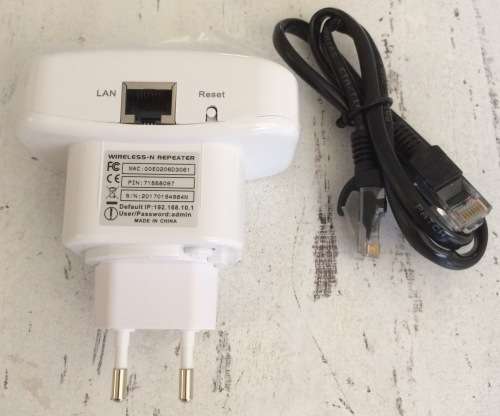Wireless N WiFi Repeater With Lan Port Connection Like new Condition Open Box