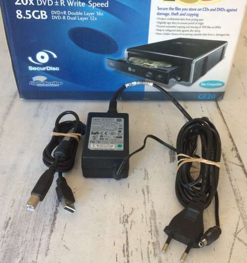 LG External Super-Multi DVD Rewriter with LightScribe and SecurDisc Great Condition