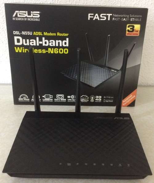 Asus DSL-N55U Dual Band Wireless N600 Fibre Ready Modem Router Like New Condition
