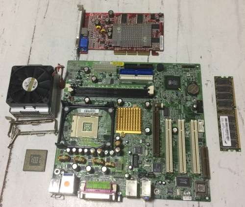 Intel Socket 478 Motherboard Plus P4 2,8GHZ Processor and AGP Graphic Card Bargain!