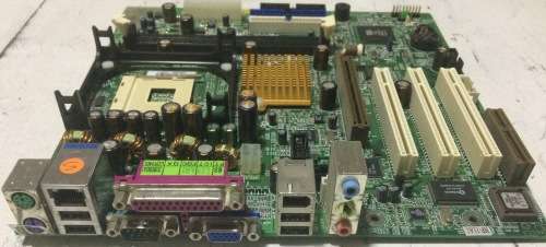 Intel Socket 478 Motherboard Plus P4 2,8GHZ Processor and AGP Graphic Card Bargain!