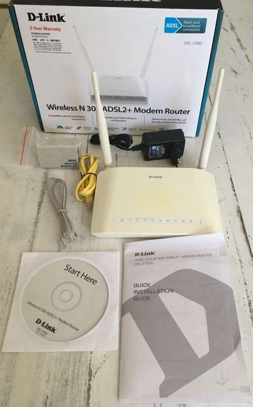 D-Link DSL-2750U Modem N300 Wireless ADSL2+ 4-Port Wi-Fi Router
