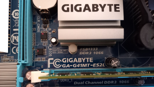 Gigabyte G41 Motherboard Bundle+Intel Core2 Duo 2.13GHZ-2.93GHZ CPU 4GB Ram+Free Windows 10 Licence