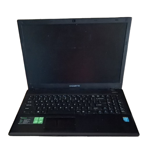 Gigabyte Laptop Model Q2552 Core i3 4500U processor