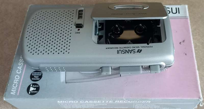 Sansui SD-100Z Personal Micro Cassette Recorder