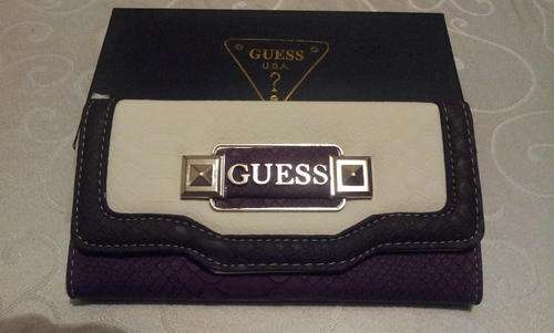LADIES GUESS WALLETS