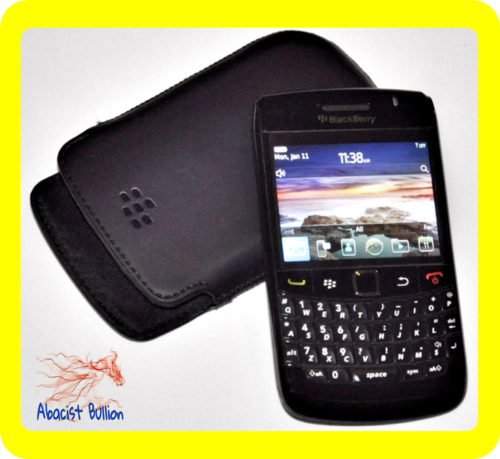!! Spotless !!  Original BlackBerry Bold 9780 (Black) with Genuine Leather Pocket Pouch