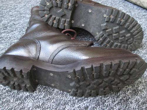 SANDF Parabat  boots  Size  12.