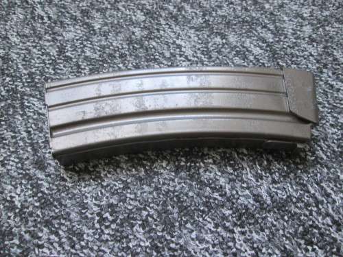 R4  rifle  magazine