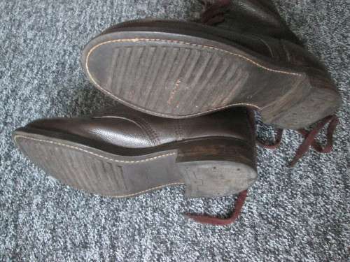 Size 10  SADF  boots