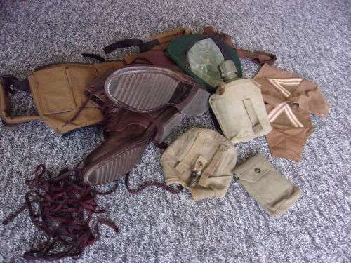 SADF boots, water bottle, beret and other equipment