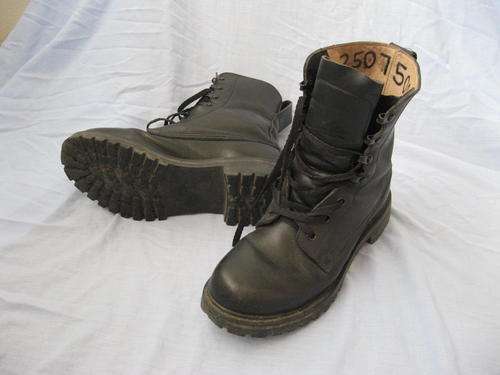 Black British army boots. Size 8