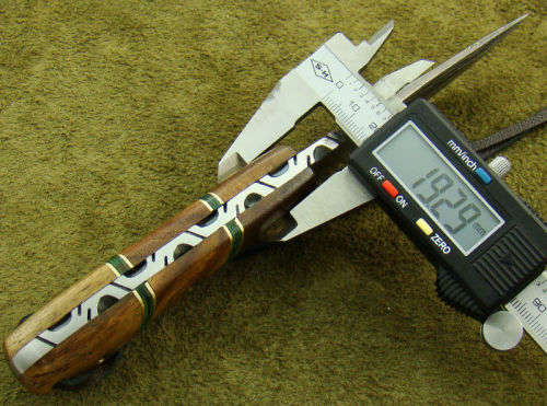 Hand Made Damascus Steel Knife