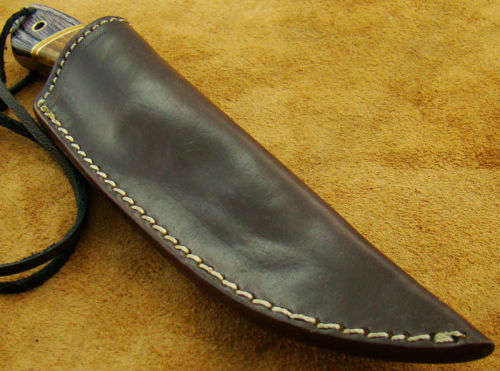 Hand Made Damascus Steel Knife