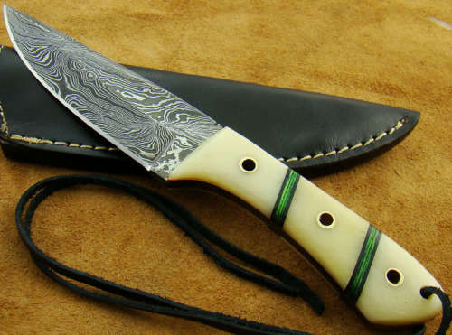 Hand Made Damascus Steel Knife
