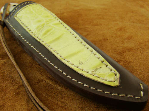 Hand Made Damascus Steel Knife