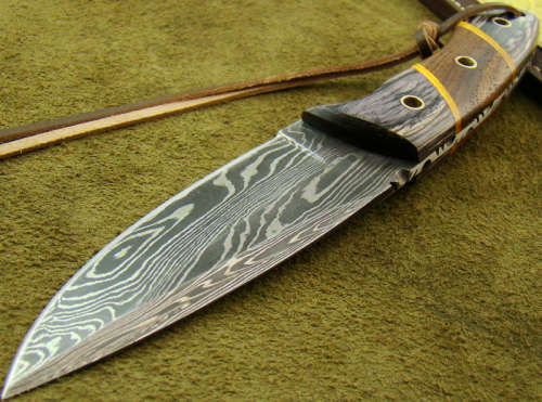 Hand Made Damascus Steel Knife
