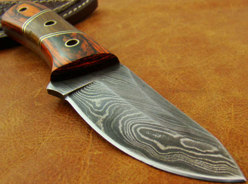 Hand Made Damascus Steel Skinning Knife