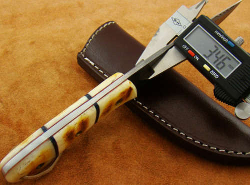 Hand Made Damascus Steel Knife